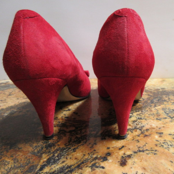 DAVID EVINS RED SUEDE HIGH HEELS PUMPS Size 8AA - Picture 3 of 6